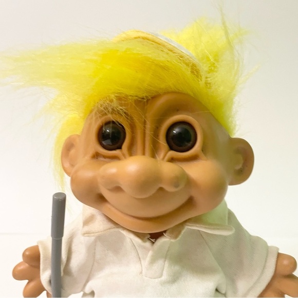 Vintage Russ Trolls Golf Pro Troll dressed with Golf Club Outfit Visor - Picture 3 of 16